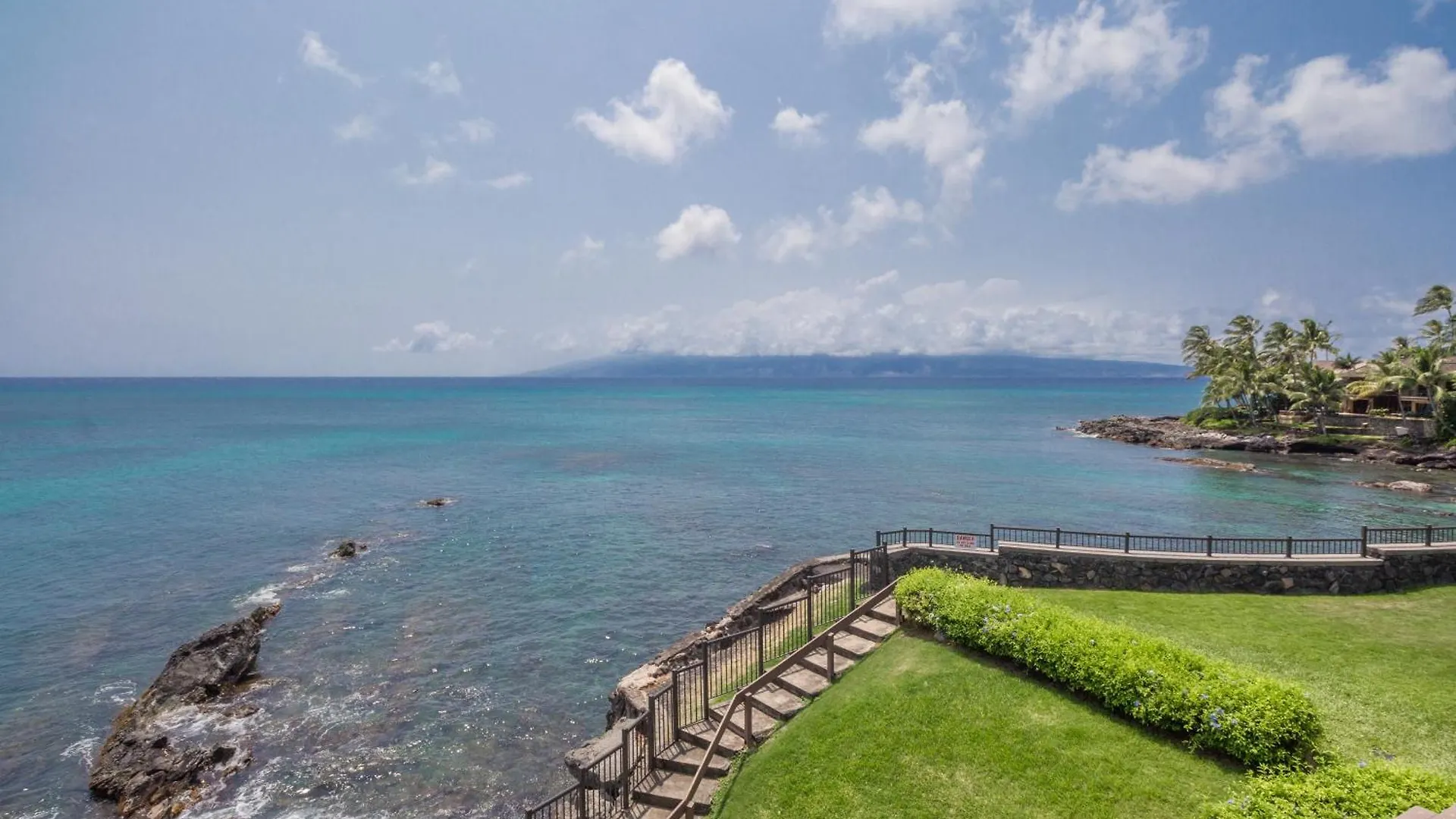 Oceanfront Views, 2 Balconies - Ks A3 - Sullivan Kahana Holiday home