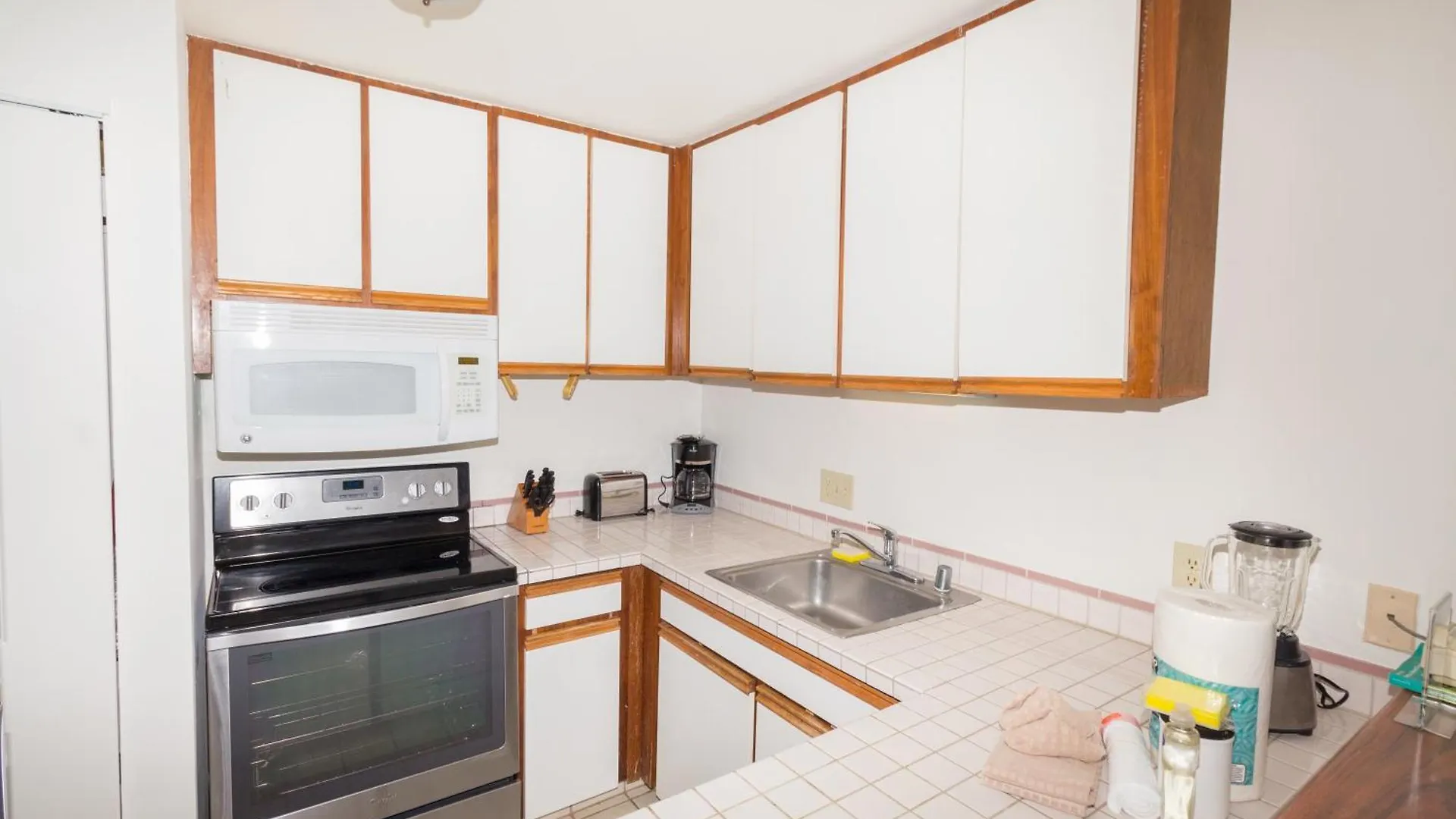 Oceanfront Views, 2 Balconies - Ks A3 - Sullivan Kahana Holiday home