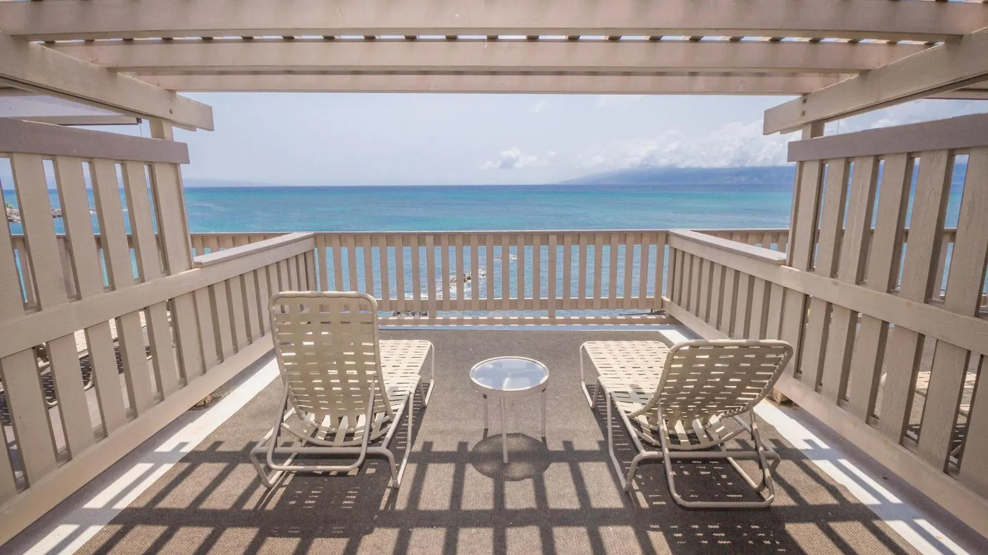Holiday home Oceanfront Views, 2 Balconies - Ks A3 - Sullivan Kahana